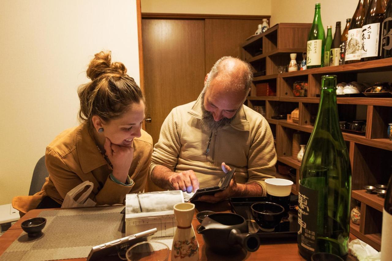 קירישימה Live Here Like Local Japanese Do מראה חיצוני תמונה