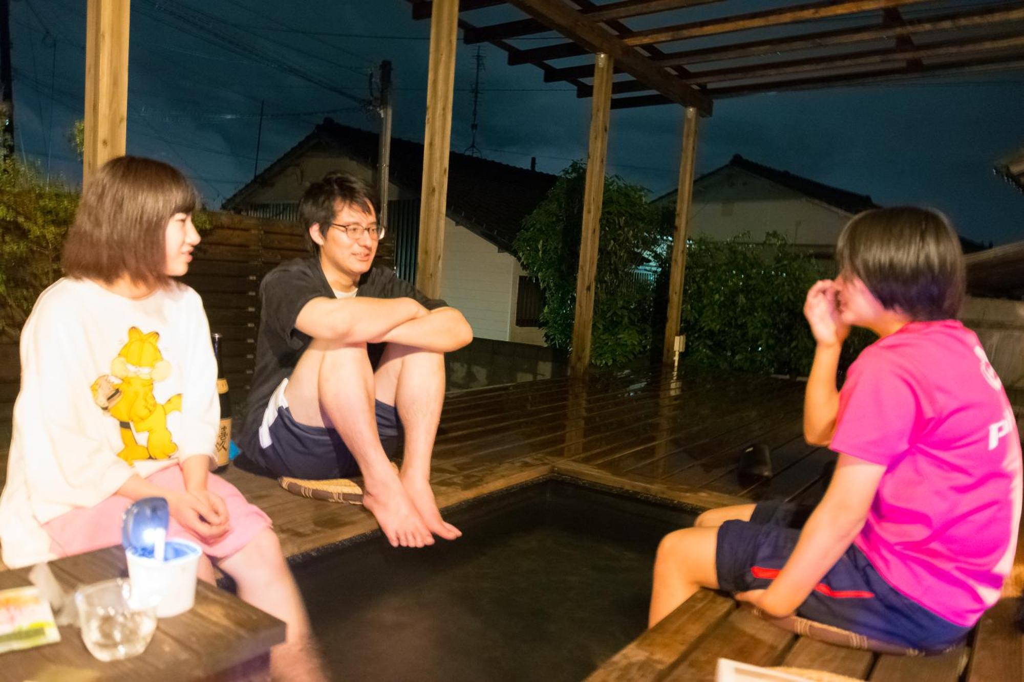 קירישימה Live Here Like Local Japanese Do מראה חיצוני תמונה